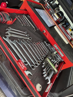 Licensed mobile mechanic providing professional automotive service